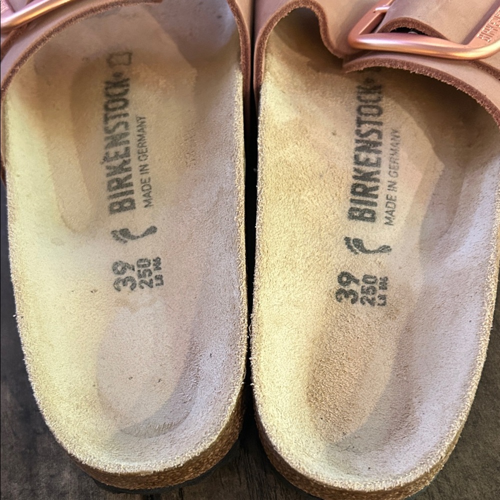 Birkenstock Women’s Madrid Big Buckle limited edition in Old Rose - Picture 6 of 7